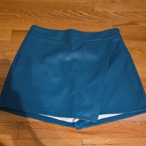 Sincerely Jules Teal Skort